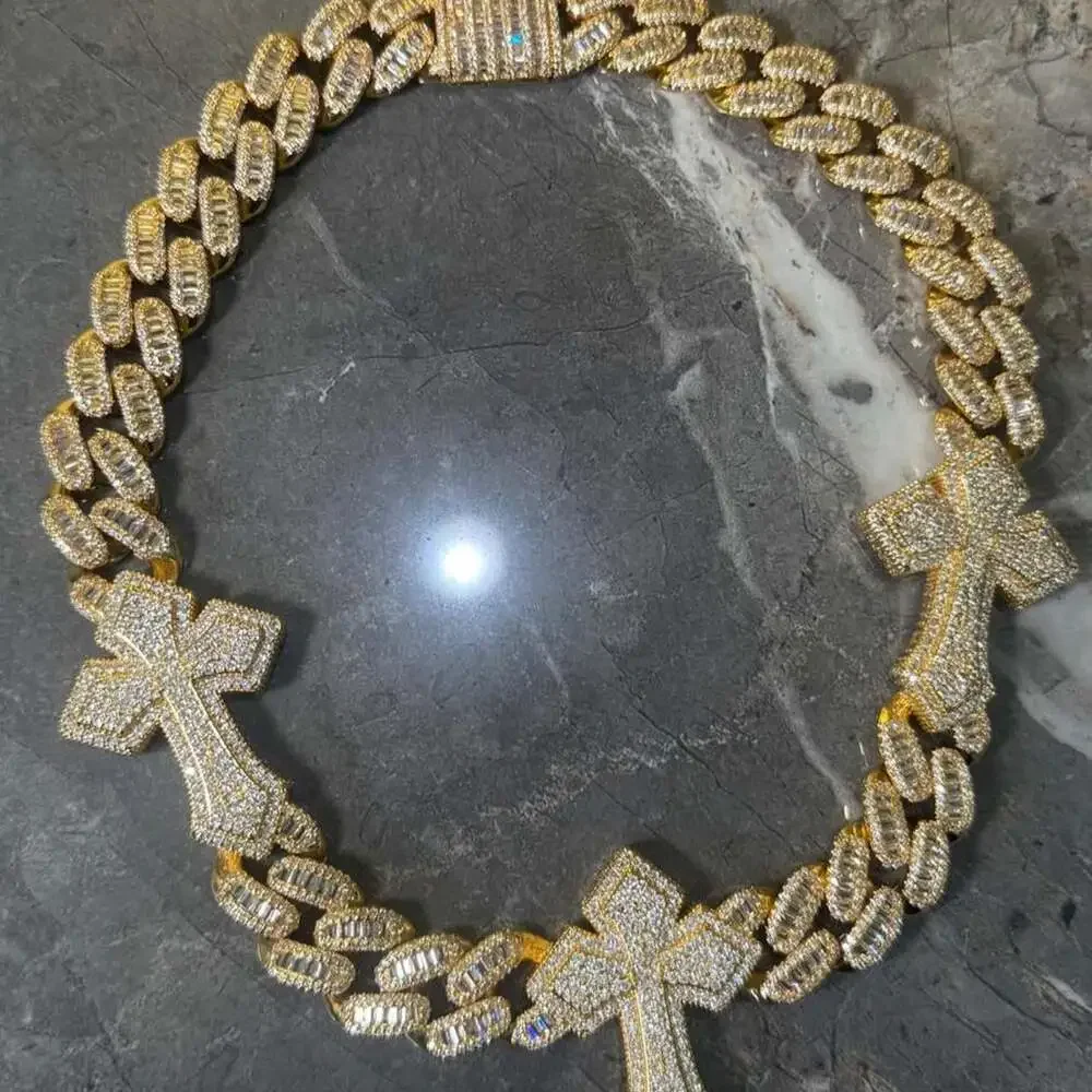 Other gold triple